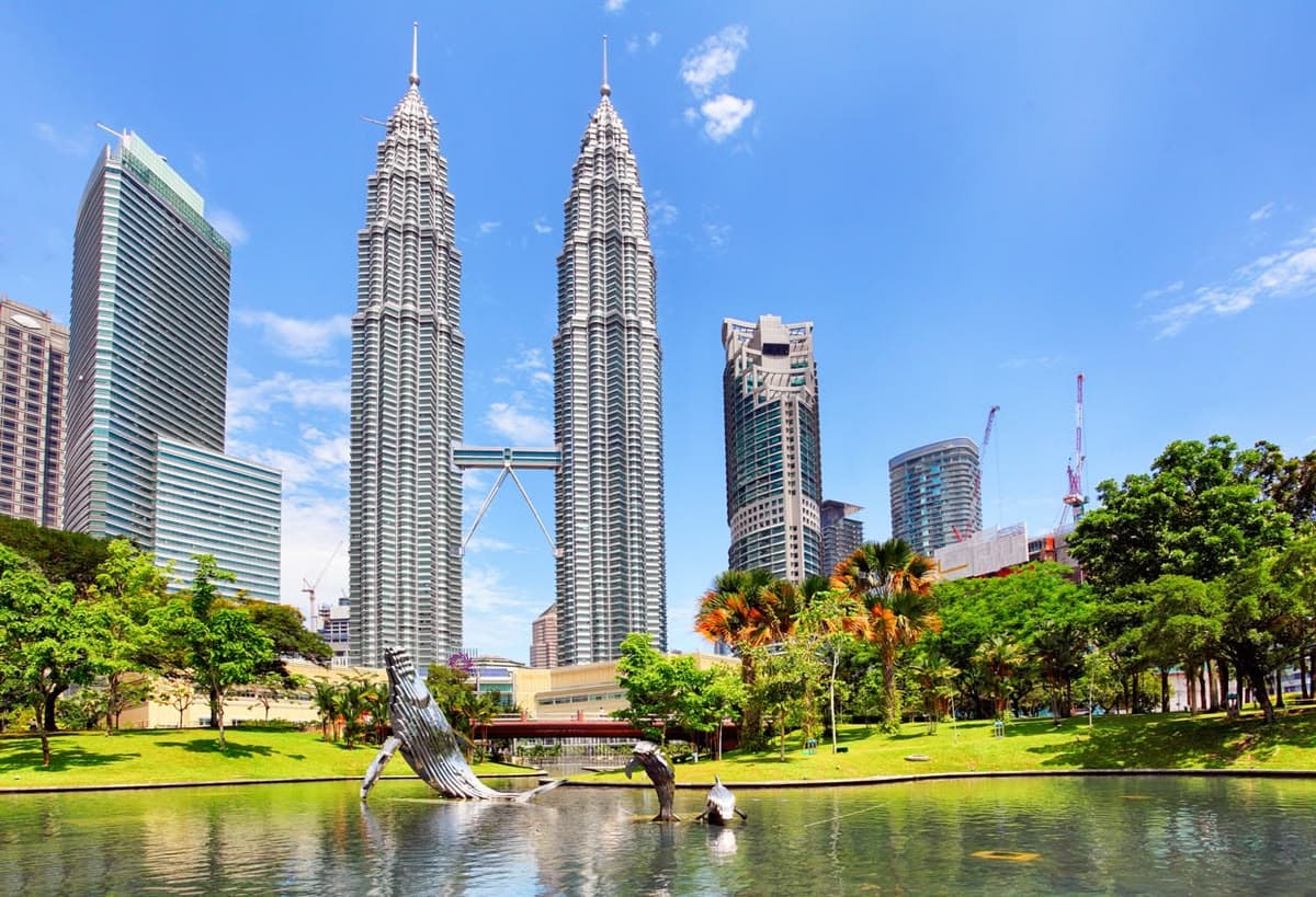 Malaysia Highlights – Kuala Lumpur & Genting Escape